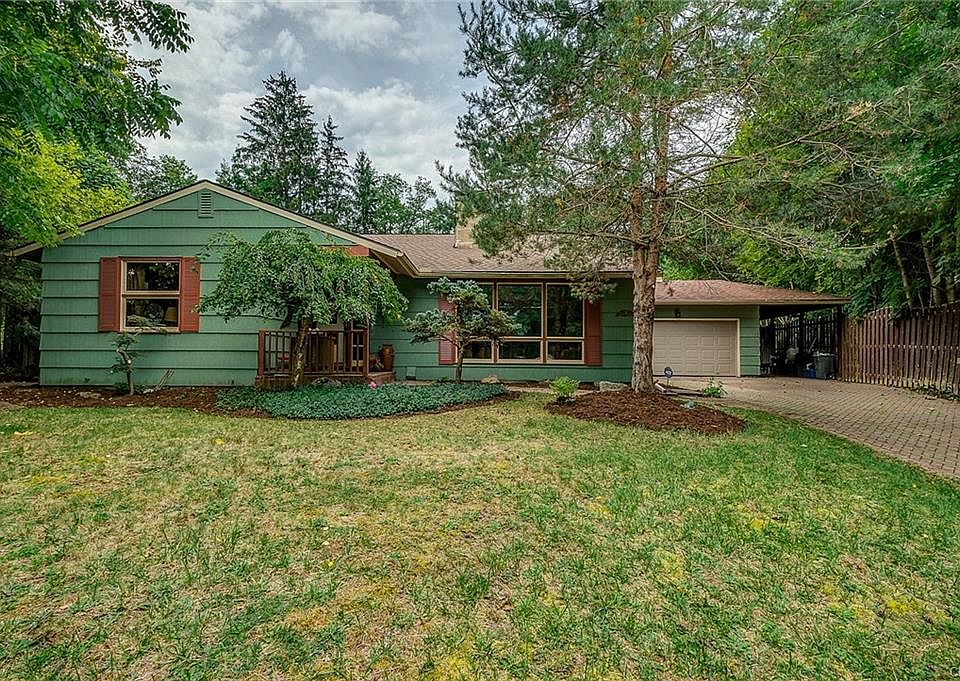 1st image of 108 Southfield Dr