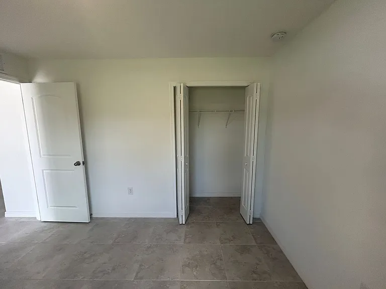 2825 NW 25th Ln — Photo 13