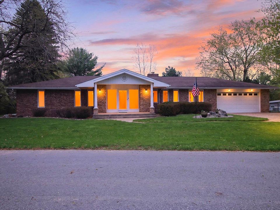 1st image of 410 Orchard Ct