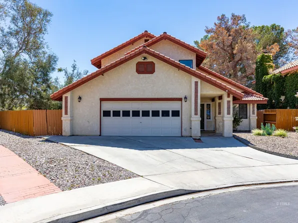 217 Yellowstone Pl, Ridgecrest, CA 93555