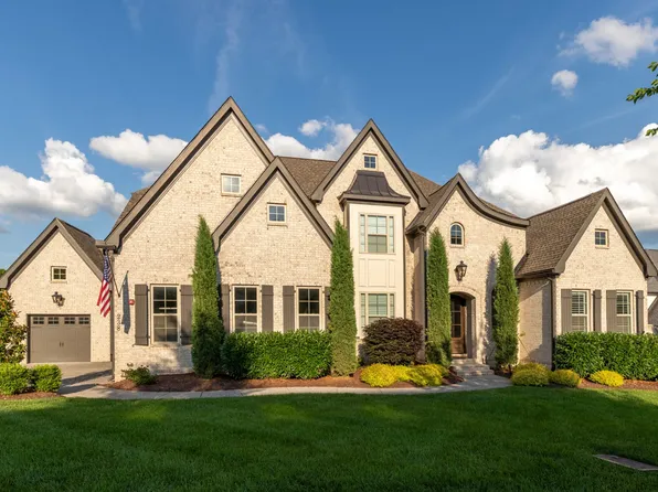238 Bishops Gate Dr, Franklin, TN 37064