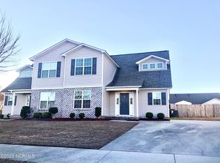 2316 Sadler Dr #B, Winterville, NC 28590