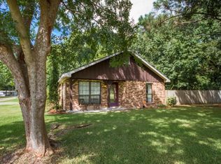 701 San Jacinto Cir, New Iberia, LA 70563