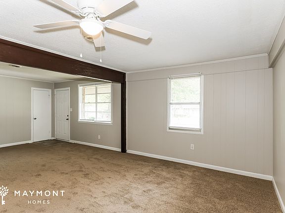 3rd image of 2419 Southdale Dr