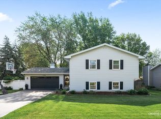 1316 Carol Ln, Naperville, IL