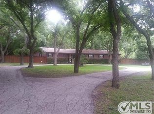 1412 W Pleasant Run Rd, Desoto, TX 75115