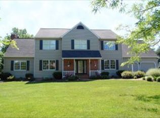 562 Randolph Dr, Lititz, PA 17543