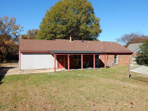 5th image of 3815 Ramblewood Dr