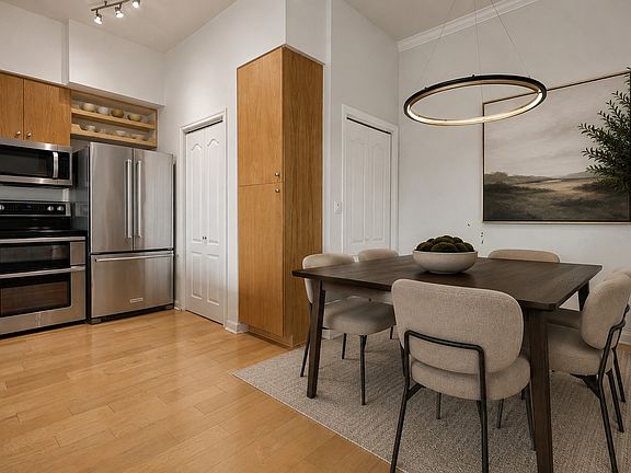 5th image of 3225 Turtle Creek Blvd APT 530