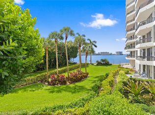 3600 Mystic Pointe Dr APT 215, Aventura, FL