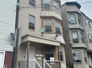 339 16th Ave, Irvington, NJ 07111