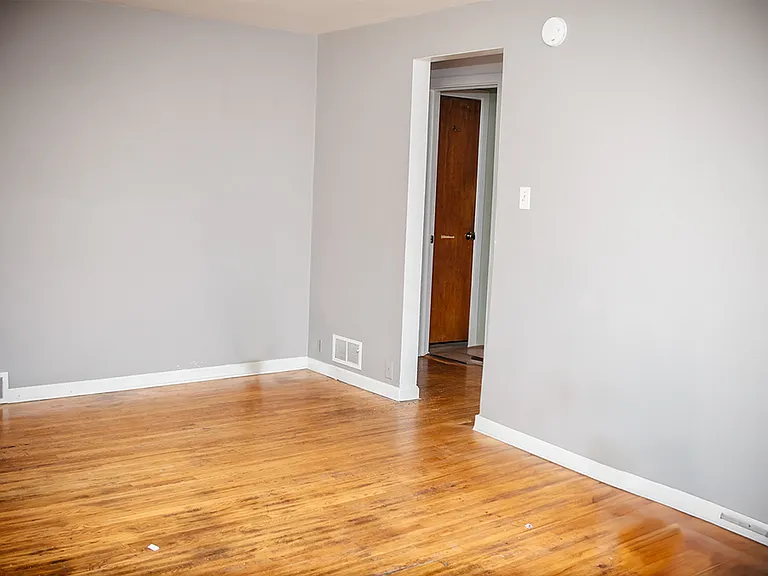 436 N Prince St — Photo 15