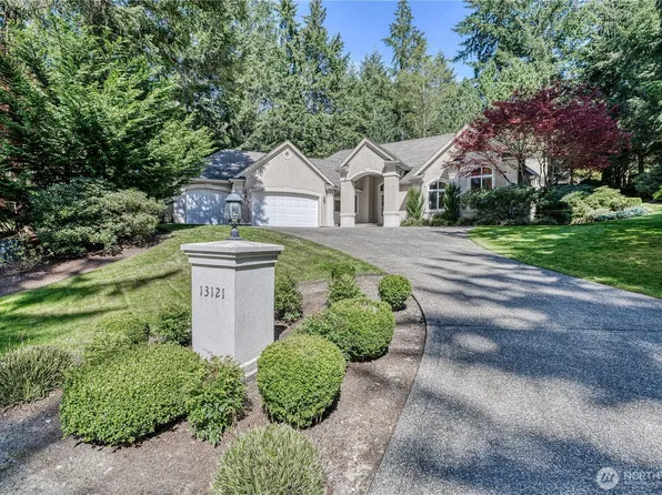 13121 Bracken Fern Drive NW, Gig Harbor, WA 98332