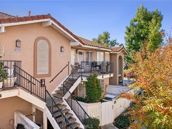 34 Via Esperanza, Rancho Santa Margarita, CA 92688