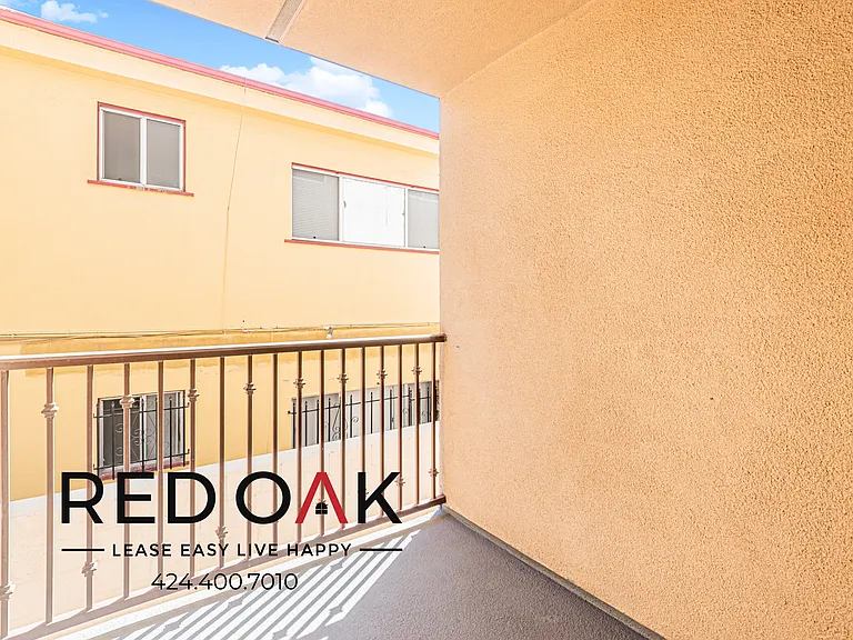 319 S Westlake Ave #104 — Photo 4
