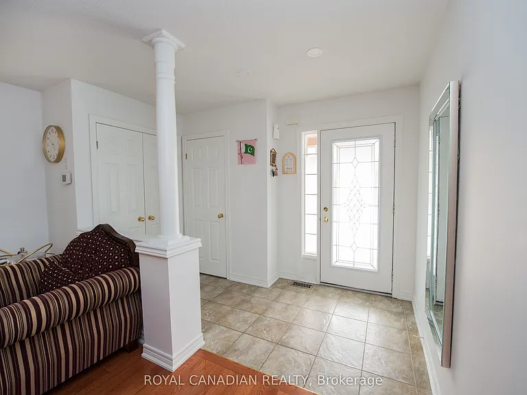 78 Peachwood Cres #13 — Photo 6