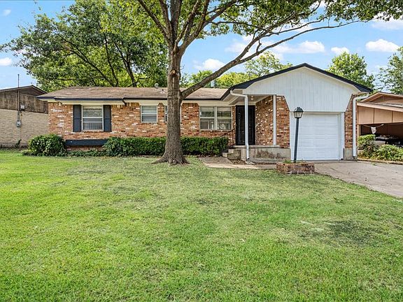 2nd image of 1924 Jones Cir