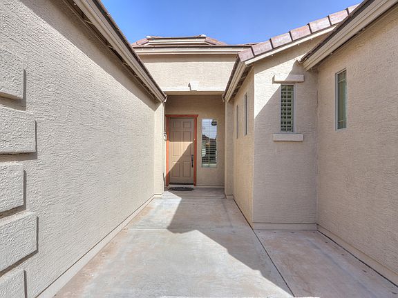 5th image of 43410 W Lindgren Dr
