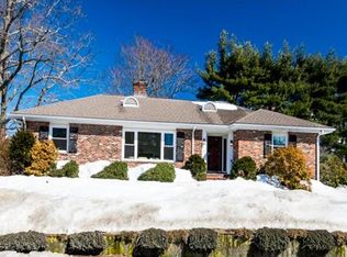 72 Arlington Rd, Woburn, MA 01801