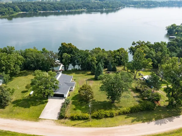 48676 Alder Dr, Pelican Rapids, MN 56572