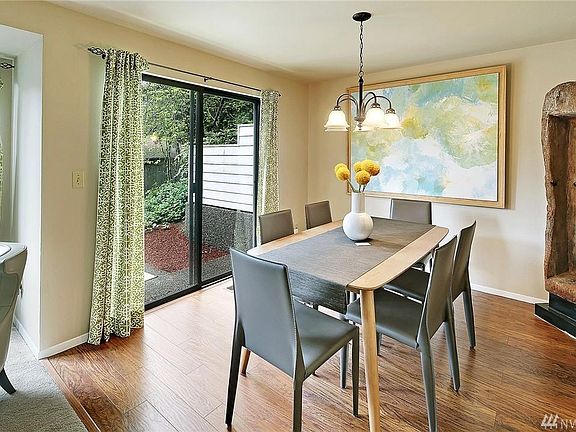 5th image of 16119 SE 33rd Cir Unit 204