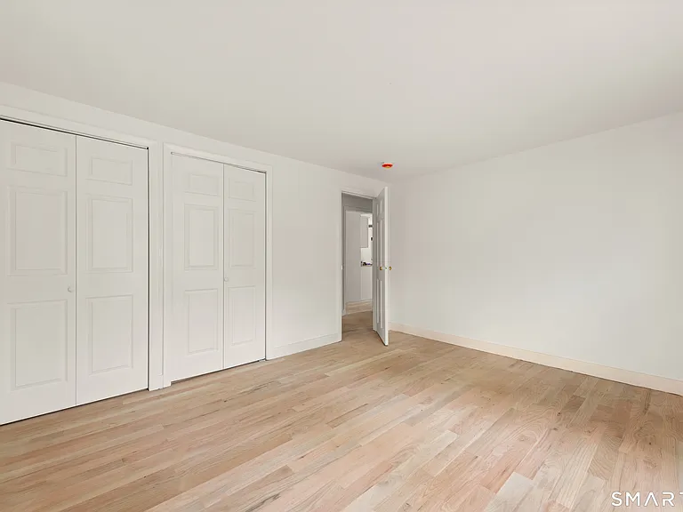 1335 Wolf Hill Rd — Photo 14
