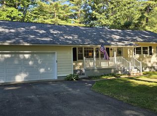 3 Peck Lane, Clifton Park, NY 12065