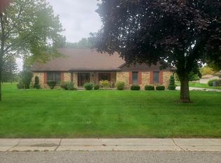 1429 Hickory Hollow Dr, Flint, MI