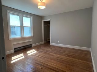 84 Tyndall Ave, Providence, RI 02908