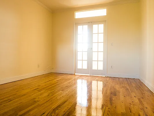 Rented by Crosstown Apartments NYC | media 18