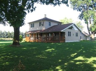 10126 N Vickerman Rd, Milton, WI 53563