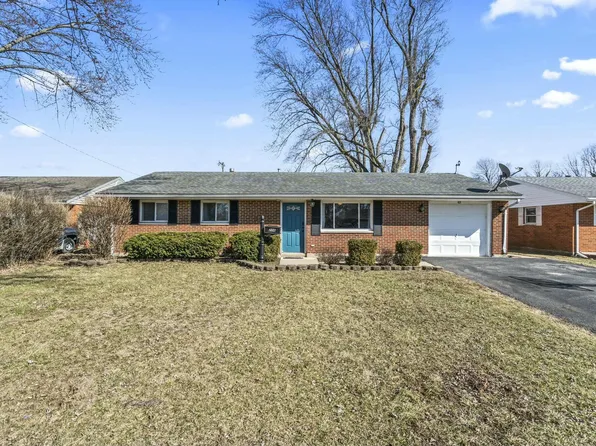 206 Applegate Rd, Englewood, OH 45322