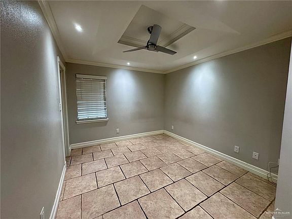 5th image of 2218 N Wilson Dr