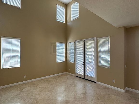 4th image of 34580 Sourwood Way