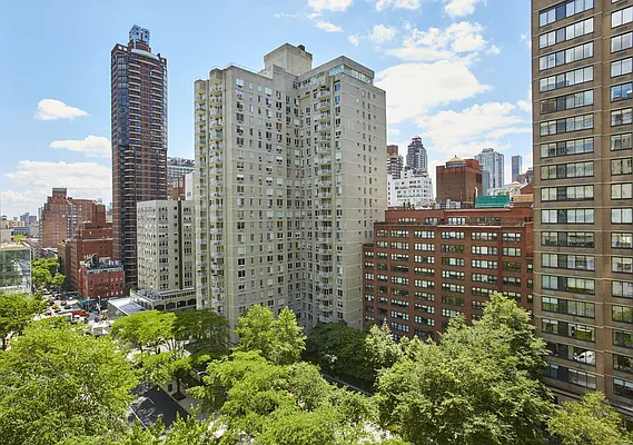 Sold by Brown Harris Stevens | media 9