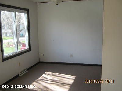 4th image of 500 14th Ave NW