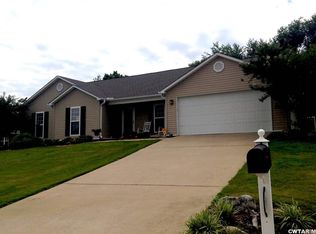 174 Plantation Dr, Lexington, TN 38351