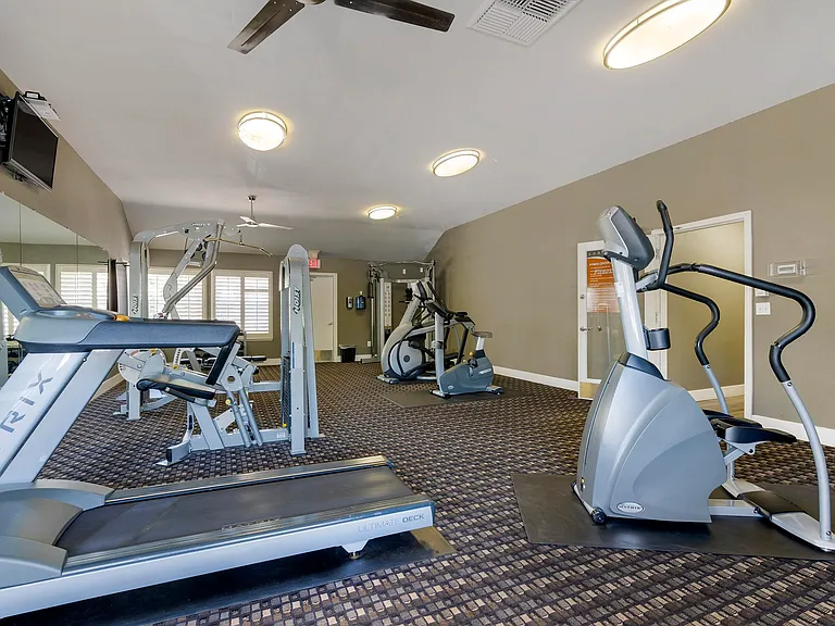 Sonterra Apartments — Photo 19