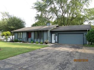 510 Spring St, Coopersville, MI 49404