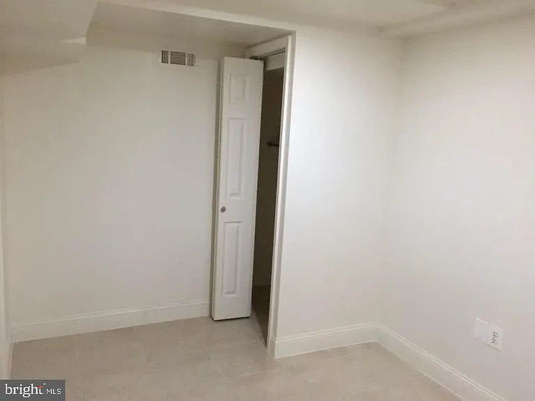 3525 Paul St — Photo 3
