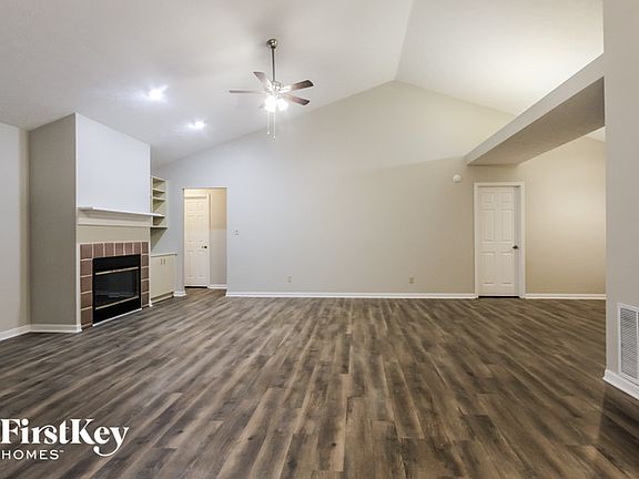 3rd image of 11548 Cherry Blossom West Dr