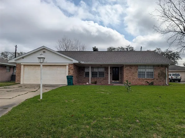 1605 Ruella Ln, Pasadena, TX 77502