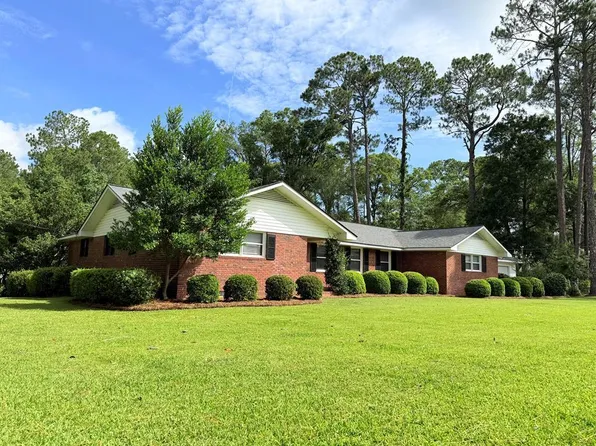 1436 Larkin Ave, Tifton, GA 31794