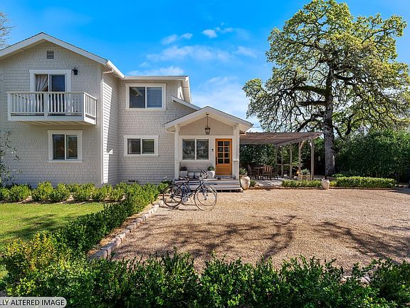 2nd image of 110 Viola Way