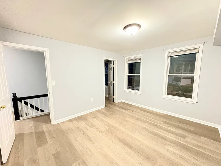 4021 Parkside Dr — Photo 11