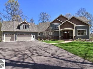 3960 W Mackinaw Rdg, Empire, MI 49630