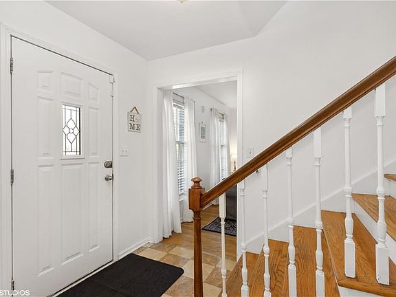 2nd image of 4115 Birchwood Dr