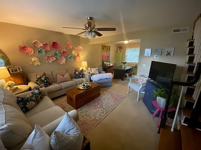 100 Lewis Dr #11C — Photo 1