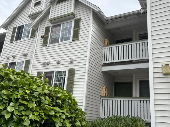 901 Sunset Blvd NE, Renton, WA
