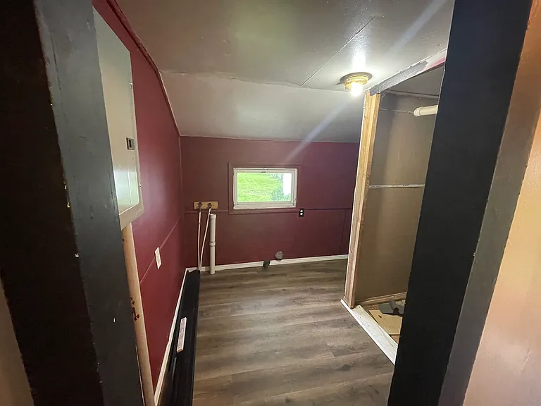 336 E Wolcott St — Photo 12